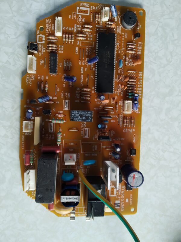 Placa electrónica Aire Acondicionado RYA505A360