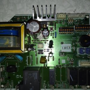Placa electrónica Aire Acondicionado GKY0K01