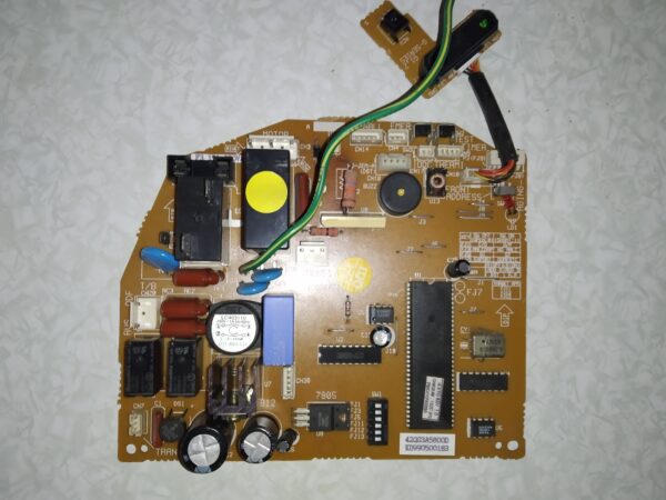 Placa electrónica Aire Acondicionado 42HQG007