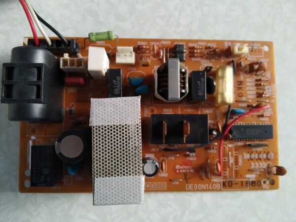 Placa electrónica Aire Acondicionado DE00N140B