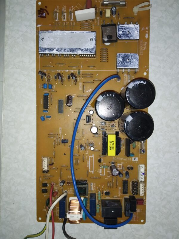 Placa electrónica Aire Acondicionado RCP505A101
