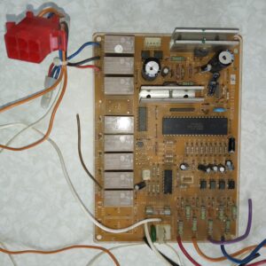 Placa electrónica Aire Acondicionado RPC501A020