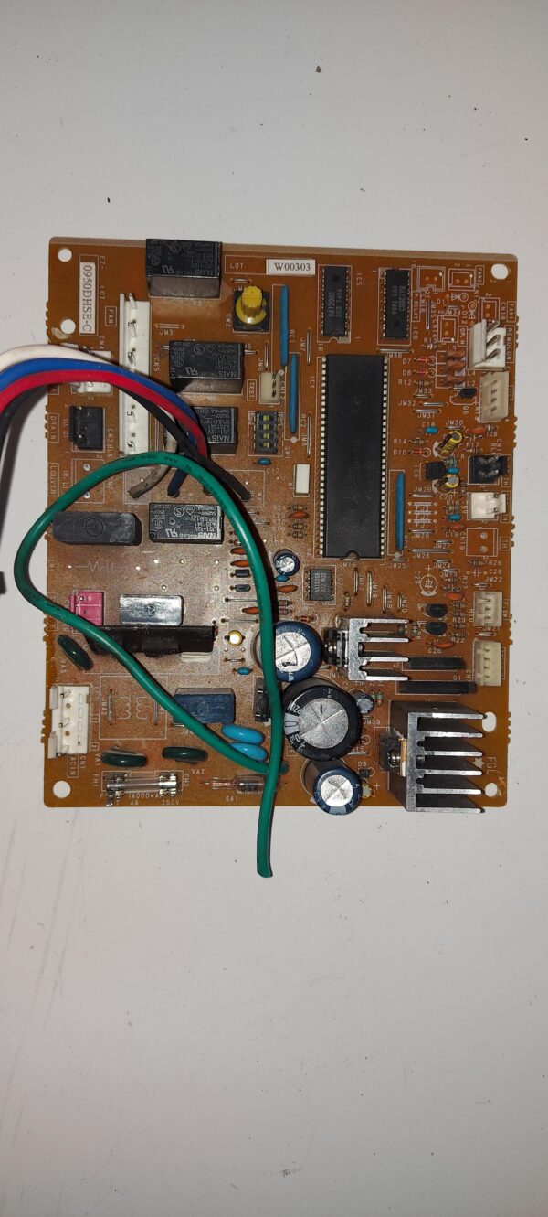 Placa electrónica Aire Acondicionado 0950DHSE-C