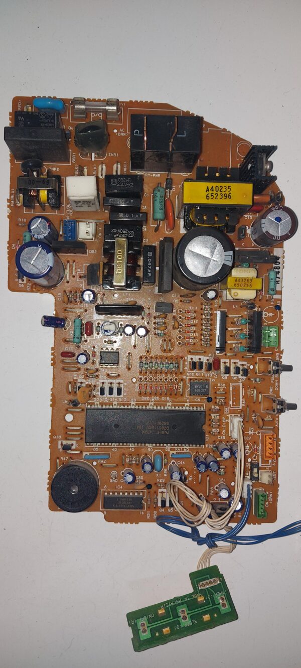 Placa electrónica Aire Acondicionado A74804