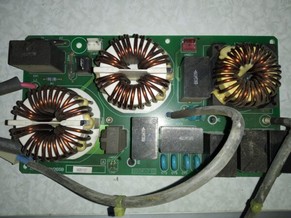 Placa electrónica Aire Acondicionado RG00N265B