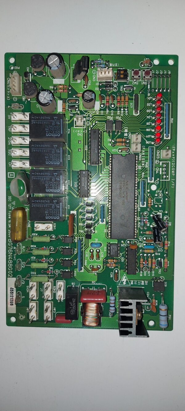 Placa electrónica Aire Acondicionado BG7N488G02