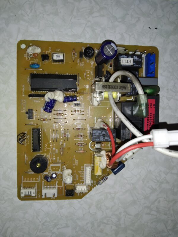Placa electrónica Aire Acondicionado VC755023/05