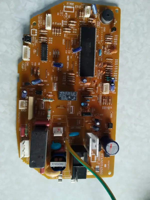 Placa Electrónica de Aire Acondicionado Placas por código RYA505A360
