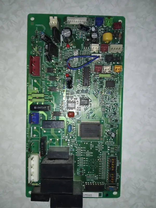 Placa Electrónica de Aire Acondicionado MITSUBISHI BG00V680B