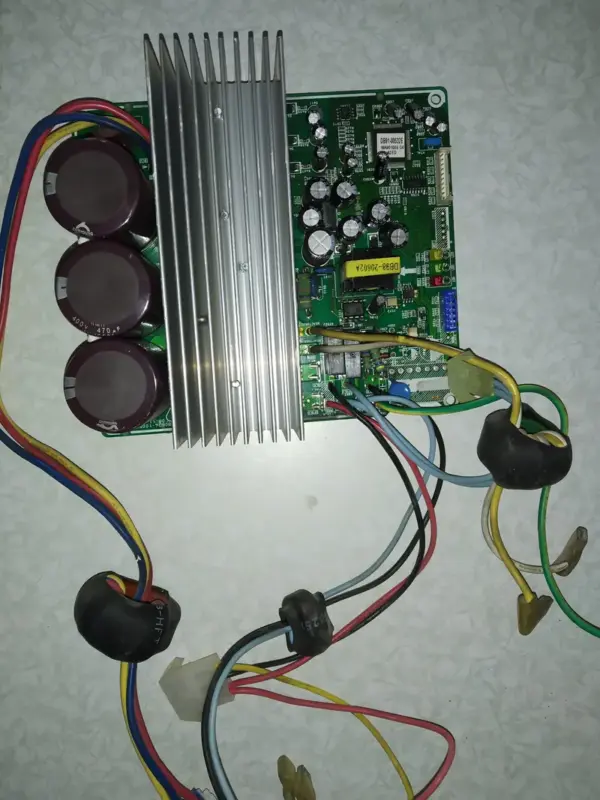 Placa Electrónica de Aire Acondicionado SAMSUNG PCB-00740A