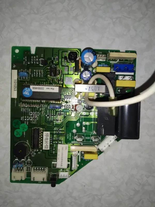 Placa Electrónica de Aire Acondicionado HIYASU HSE-12R