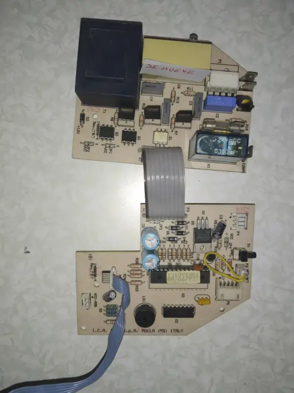 Placa Electrónica de Aire Acondicionado I.C.A I400090-4