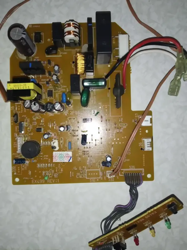 Placa Electrónica de Aire Acondicionado Placas por código 2P084366-3