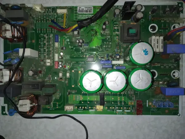 Placa Electrónica de Aire Acondicionado LG EAX36295905