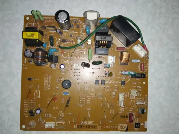 Placa Electrónica de Aire Acondicionado Placas por código DM00J617
