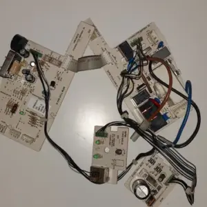 Placa Electrónica de Aire Acondicionado DAIKIN BPM T105 94V-0 / 3PW09145-2E