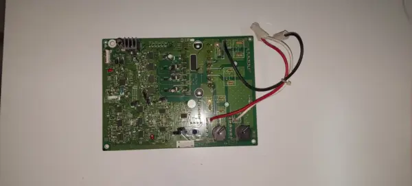 Placa Electrónica de Aire Acondicionado FUJITSU K11BZ-1100HUE-AF0 / A0YGA5LATT