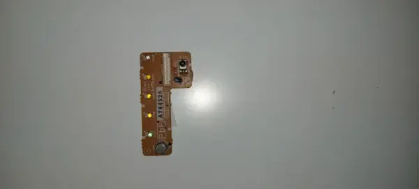 Placa Electrónica de Aire Acondicionado PANASONIC A744526 / CS_E15GKEW