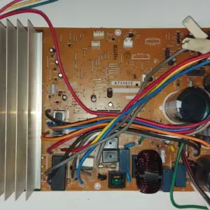 Placa Electrónica de Aire Acondicionado PANASONIC CU-E15GKE-1 / A744612