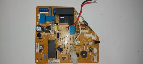 Placa Electrónica de Aire Acondicionado Placas por código 5012613065C0404 / HSU-09RD03/R1