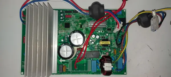 Placa Electrónica de Aire Acondicionado Placas por código A010276