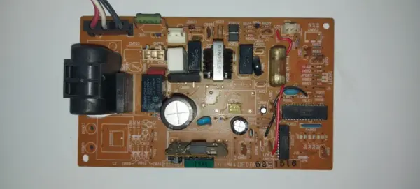 Placa Electrónica de Aire Acondicionado MITSUBISHI MUH-18MV / DE00N063B