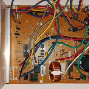 Placa Electrónica de Aire Acondicionado PANASONIC CU-PE9DKE / A743776.X1A6329CA