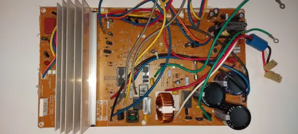 Placa Electrónica de Aire Acondicionado PANASONIC CU-PE9DKE / A743776.X1A6329CA
