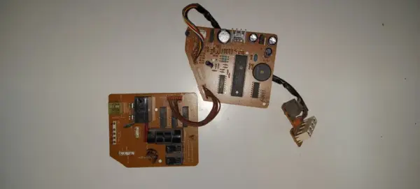 Placa Electrónica de Aire Acondicionado GOLDSTAR 6870AQ2153A LS-S1260HL / 6871AQ2156