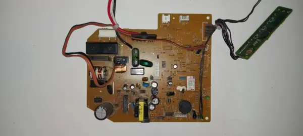 Placa Electrónica de Aire Acondicionado Placas por código EX499 REV:1 / 2P123214