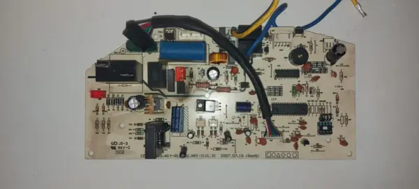 Placa Electrónica de Aire Acondicionado Placas por código CE-KFR32G/N1Y-R1.D.01.NP1-1(V1.3)