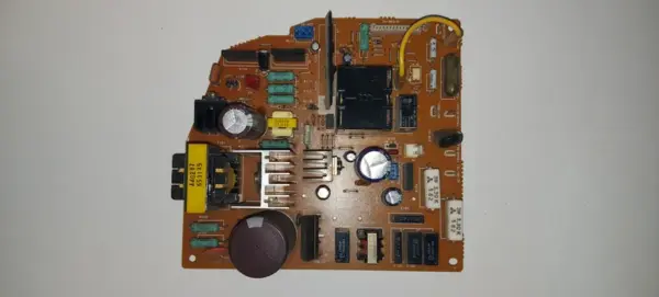 Placa Electrónica de Aire Acondicionado PANASONIC CS-1873KE / A74592