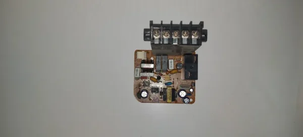 Placa electrónica Aire Acondicionado Placas por código 6870A90065A