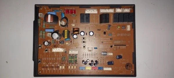 Placa electrónica Aire Acondicionado GREE PORTATIL DPT9000CAGR / 6871A20583