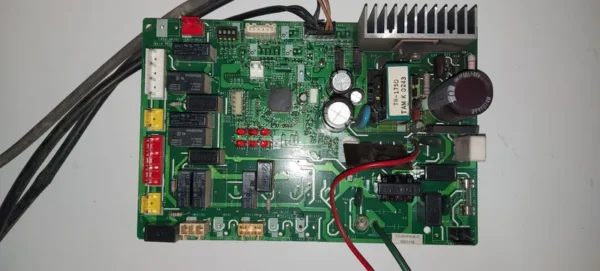 Placa electrónica Aire Acondicionado CRAFFT CCW-1-18-HA-1MT / EZ-002FHUE-C
