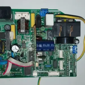 Placa electrónica Aire Acondicionado SAMSUNG DB41-00526A / AQV12NSAN