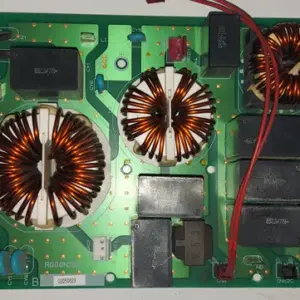Placa electrónica Aire Acondicionado MITSUBISHI RG76N259G01 / PUHZ-RP71VHAI