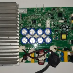 Placa electrónica Aire Acondicionado HISENSE HTSD008-140602A-PC-V09 / AS12UR45YD