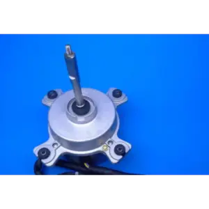 Motor ventilador inferior unidad exterior Samsung CH44CAX