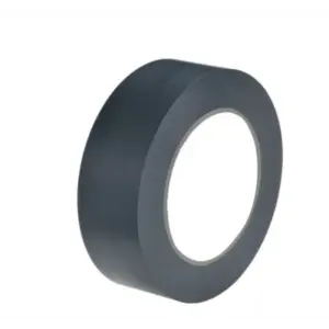 Rollo de cinta adhesiva AT7 en PVC negro de 20 m x 19 mm