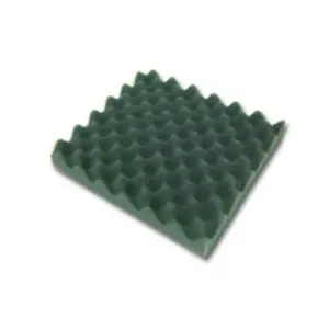 Plancha piramidal de espuma de poliéster autoadhesiva 90/70 PCA+AUTOADH