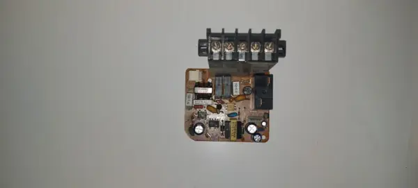 Placa electrónica Aire Acondicionado Placas por código 6870A90065A