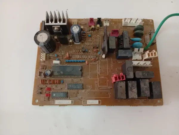Placa Electrónica de Aire Acondicionado FUJITSU GENERAL EZ-0982HUE-C/CMKM-P3X