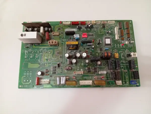 Placa Electrónica de Aire Acondicionado MITSUBISHI PUHZ-RP3VHA R410A