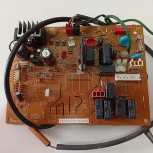 Placa Electrónica de Aire Acondicionado FUJITSU GENERAL EZ-002SHUE-C W30304