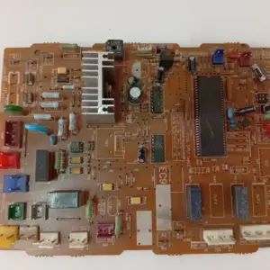 Placa Electrónica de Aire Acondicionado FUJITSU EC9