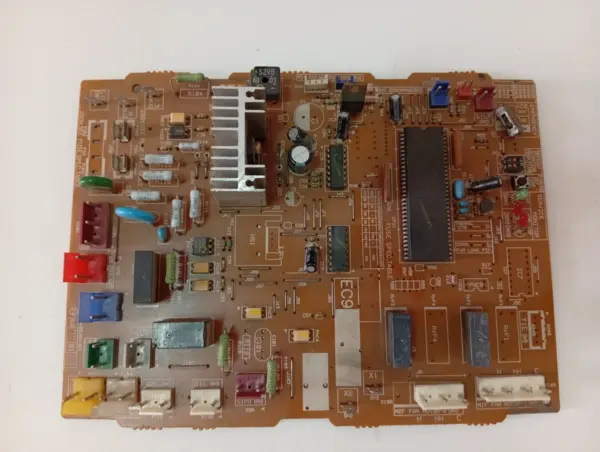 Placa Electrónica de Aire Acondicionado FUJITSU EC9
