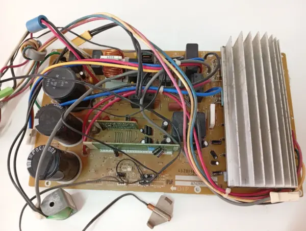 Placa Electrónica de Aire Acondicionado PANASONIC 4528T1A/A742657