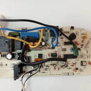 Placa Electrónica de Aire Acondicionado Placas por código CE-KFR26GW/Y-M2