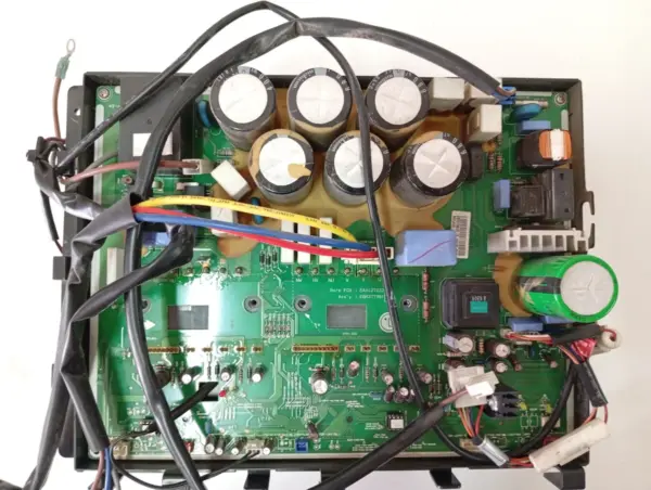 Placa Electrónica de Aire Acondicionado LG EAX42702201/EBR377981